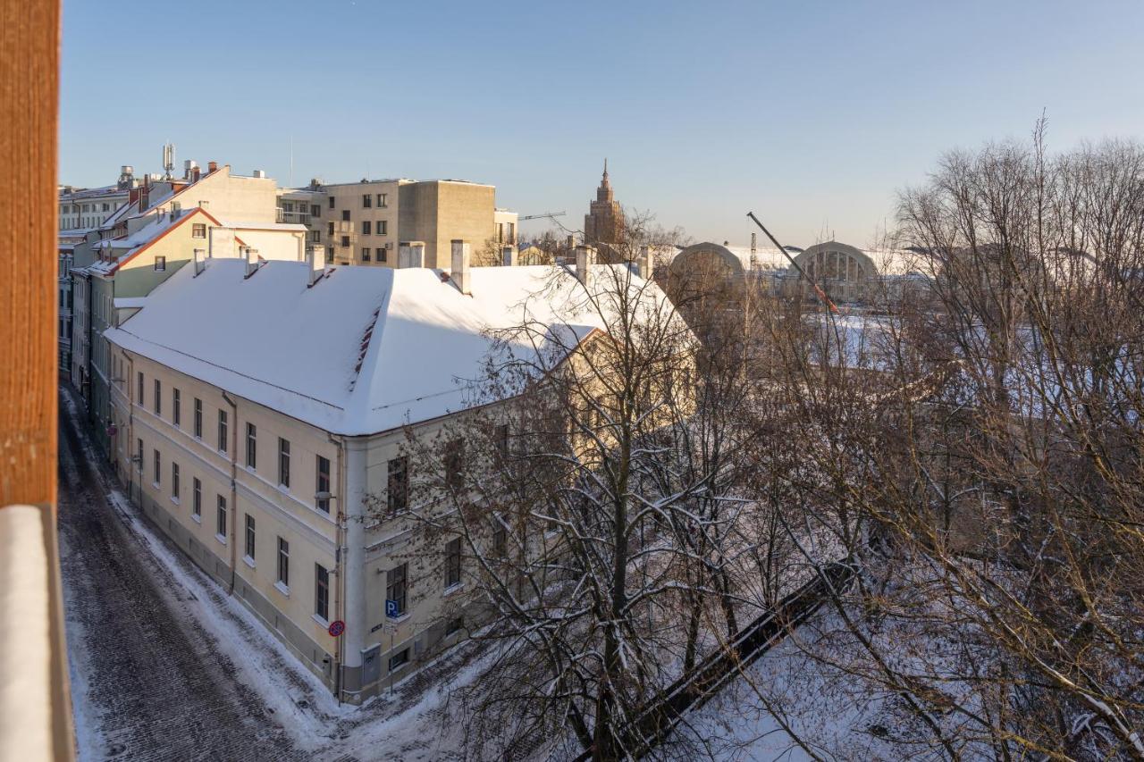 Cosy Studio Apartment In Ridzenes Residence Рига Экстерьер фото